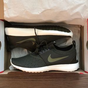 Women’s Nike Juvenate